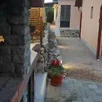 Garden Lohovo Nyaraló