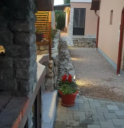 Garden Lohovo Holiday home