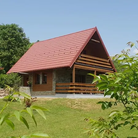 Garden Lohovo Holiday home *