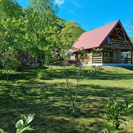 Garden Lohovo Dom wakacyjny